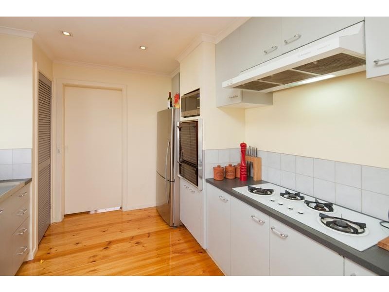 8 Adams Court, Dandenong North VIC 3175