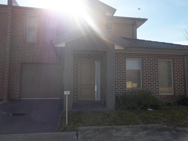 1A Norris St, Noble Park VIC 3174