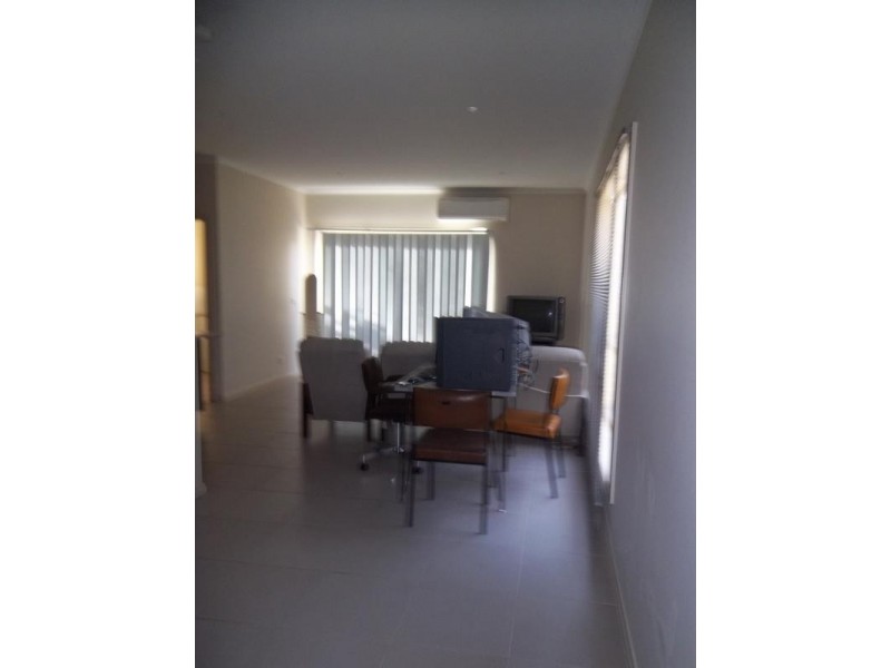 1A Norris St, Noble Park VIC 3174