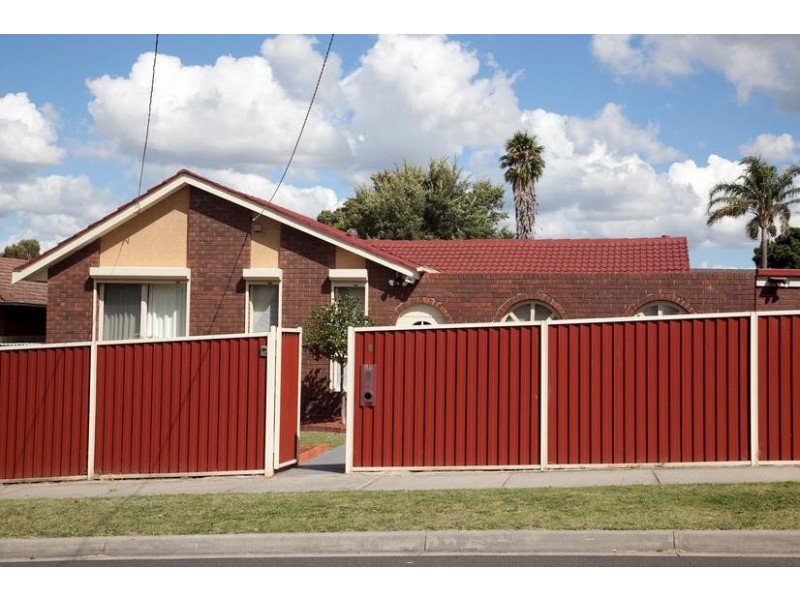88 Loch road, Dandenong North VIC 3175