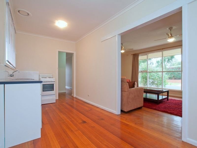 17 Bradshaw Street, Frankston VIC 3199