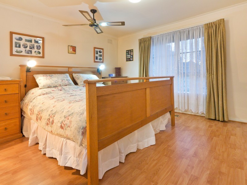 15 Waranga Street, Dandenong North VIC 3175