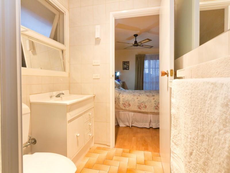 15 Waranga Street, Dandenong North VIC 3175