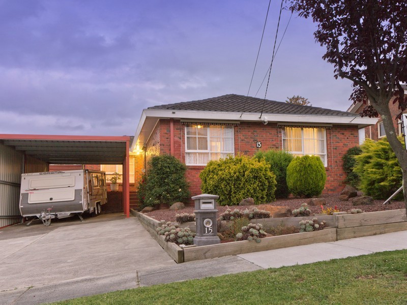 15 Waranga Street, Dandenong North VIC 3175