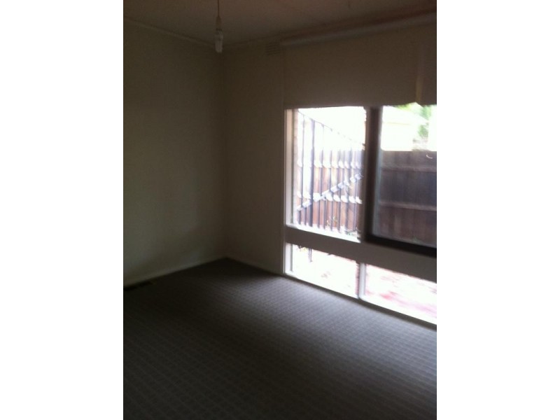 22 First avenue, Dandenong North VIC 3175