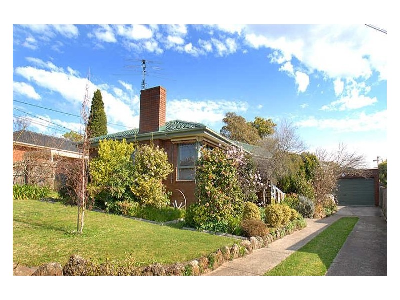 10 Glenelg Street, Dandenong North VIC 3175
