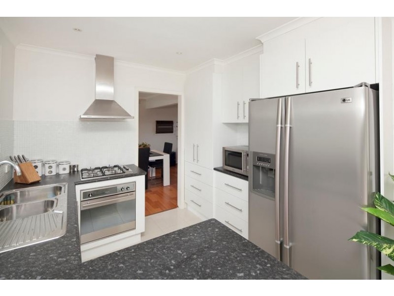 39 Surrey Road, Dandenong North VIC 3175