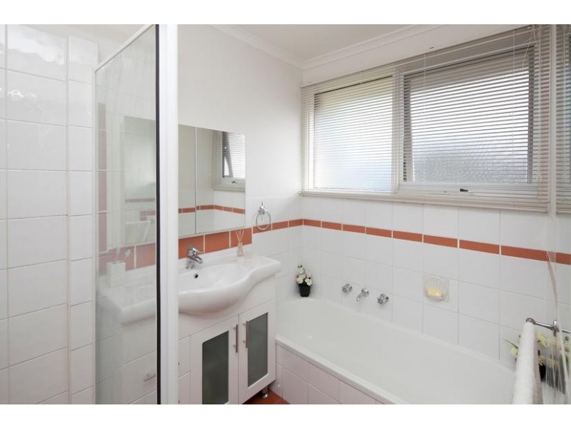 39 Surrey Road, Dandenong North VIC 3175