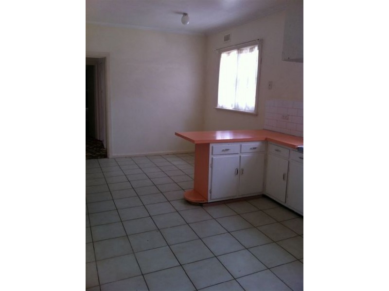 13 Janice Grove, Dandenong VIC 3175