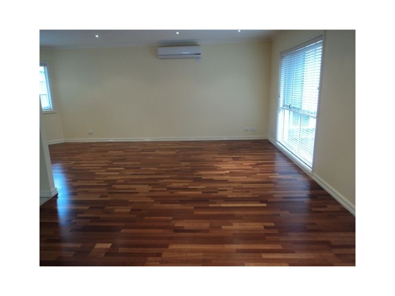 2/35 James street, Dandenong VIC 3175