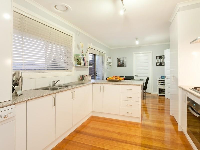 30 Bertrand Avenue, Mulgrave VIC 3170