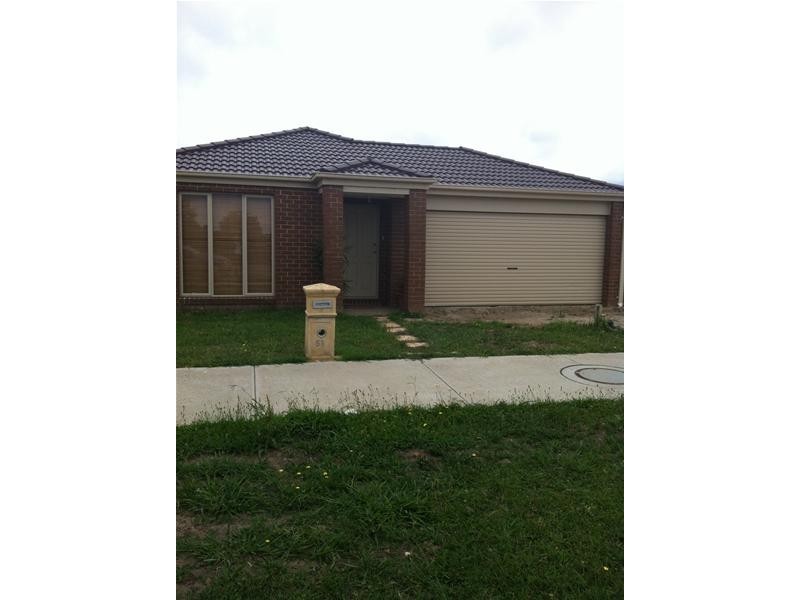 51 Syme Road, Pakenham VIC 3810