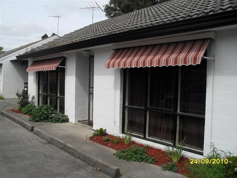 2/67 Hammond Road, Dandenong VIC 3175