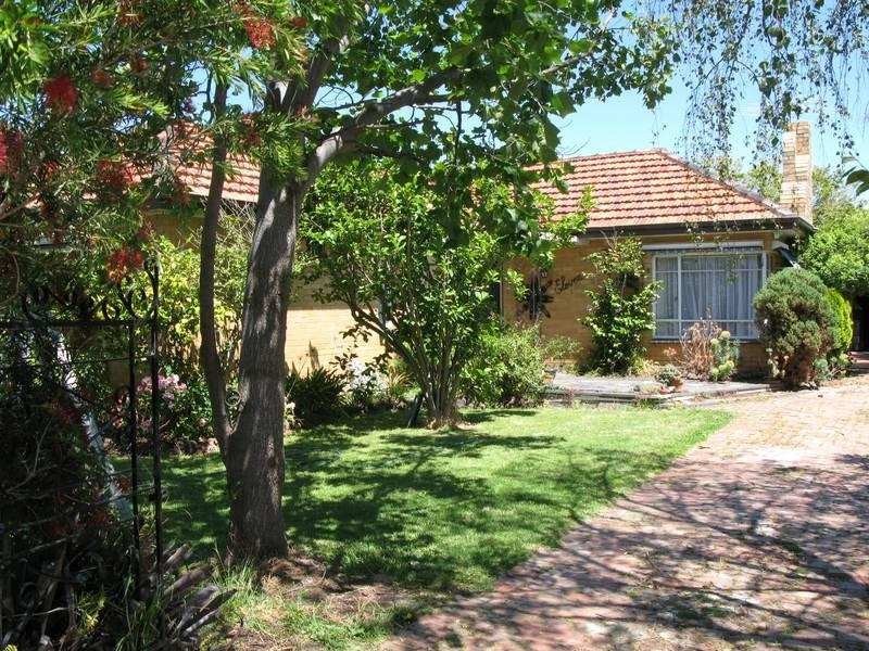 11 Thana Street, Bentleigh East VIC 3165