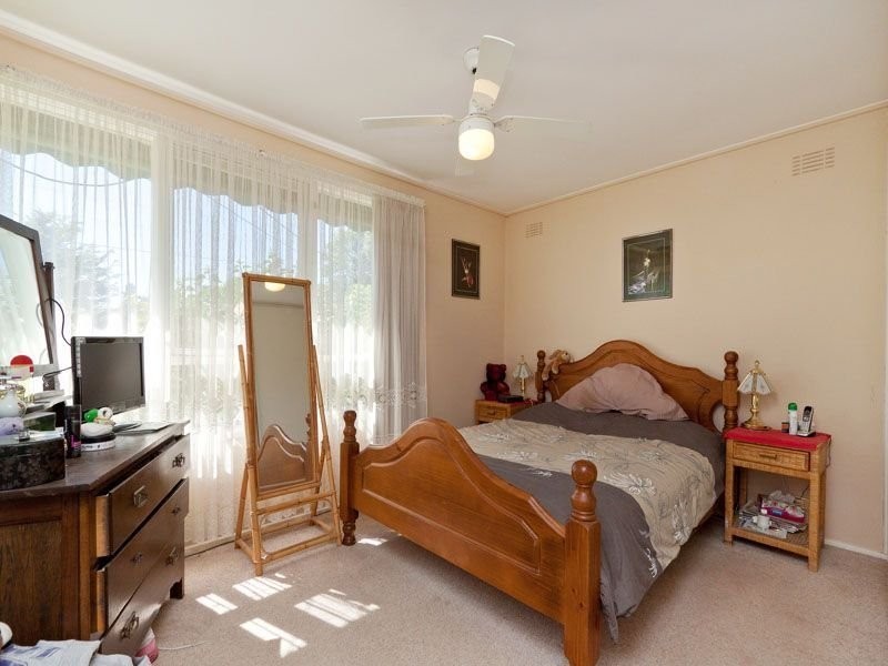 6 Clifton Court, Mulgrave VIC 3170
