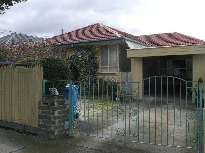 1/67 Oakwood Avenue, Dandenong North VIC 3175