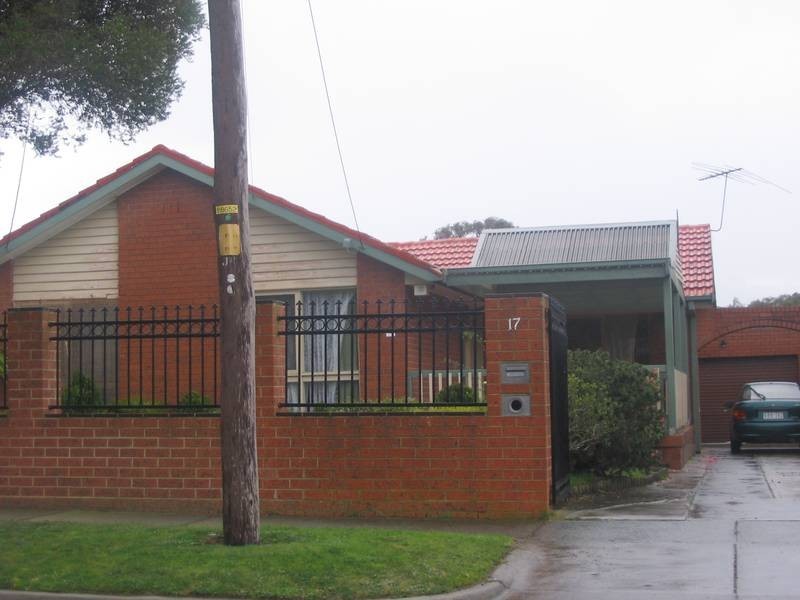 17 Fillmore Road, Dandenong North VIC 3175