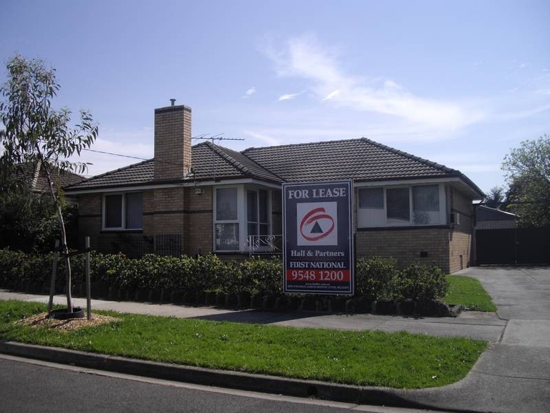 35 Lee Avenue, Springvale VIC 3171