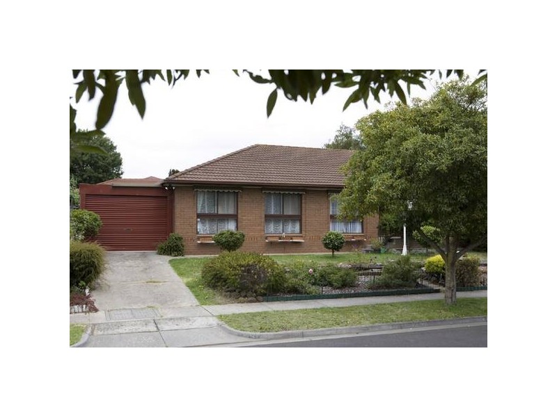 120 Rawdon Hill Drive, Dandenong North VIC 3175