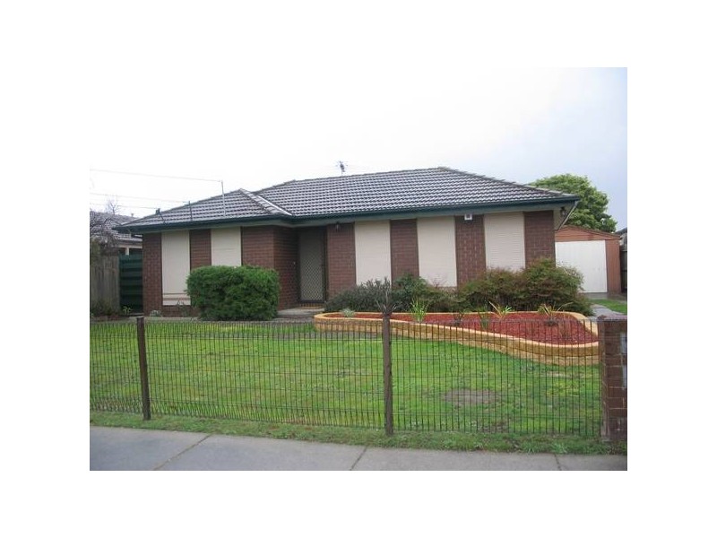26 Neasham Drive, Dandenong North VIC 3175