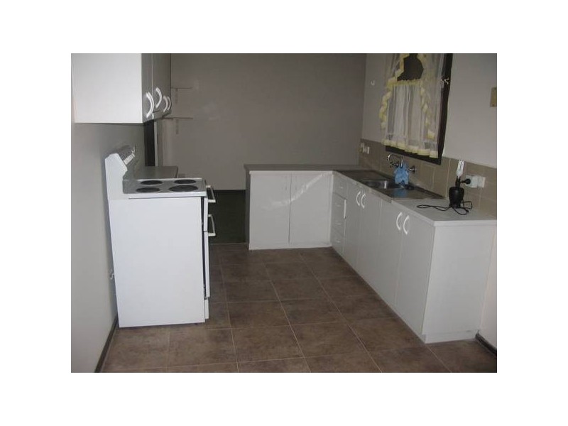 26 Neasham Drive, Dandenong North VIC 3175