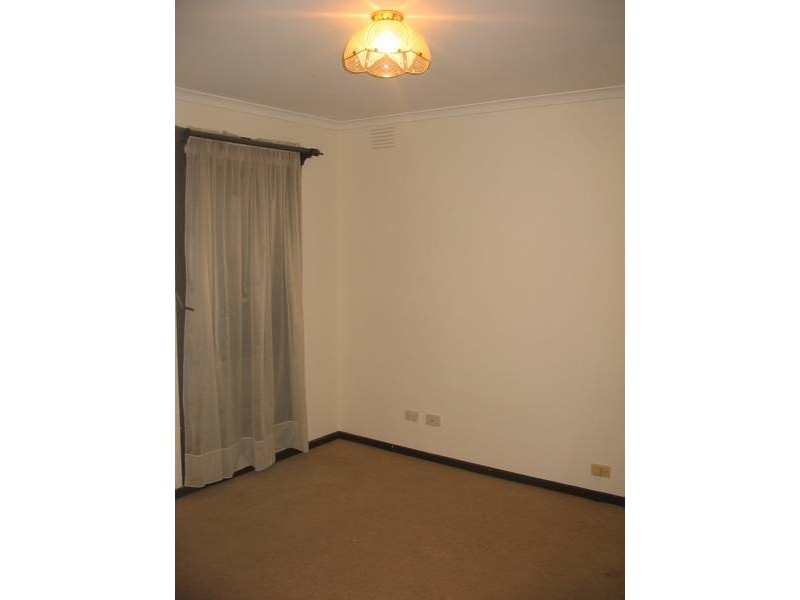 26 Neasham Drive, Dandenong North VIC 3175