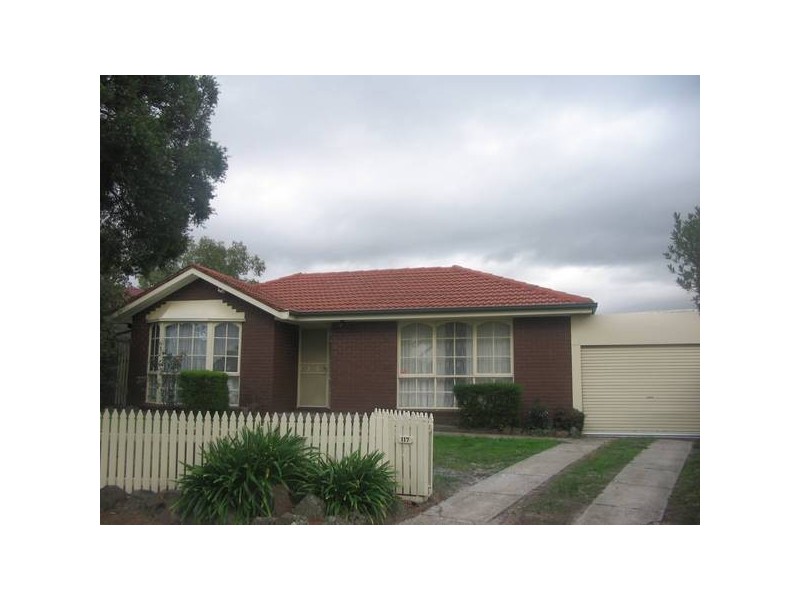 117 Rawdon Hill Drive, Dandenong North VIC 3175