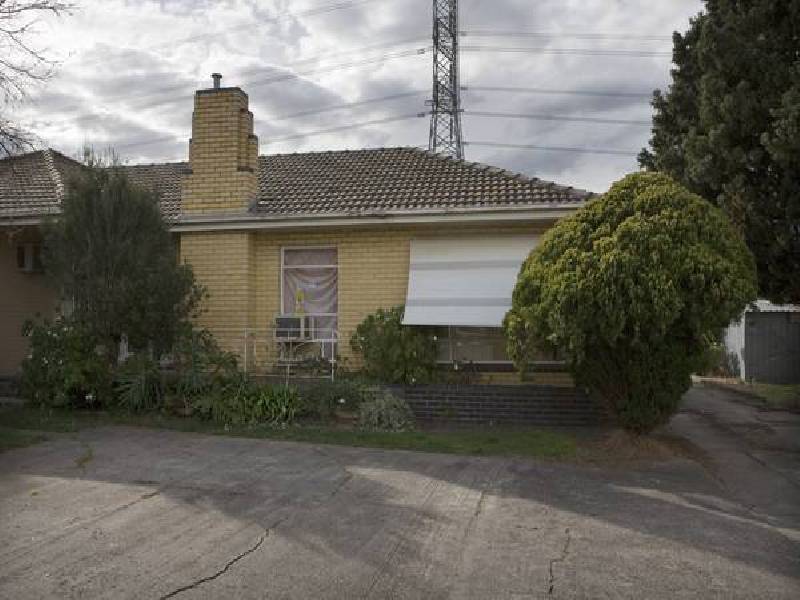 Highfield Avenue, Mulgrave VIC 3170