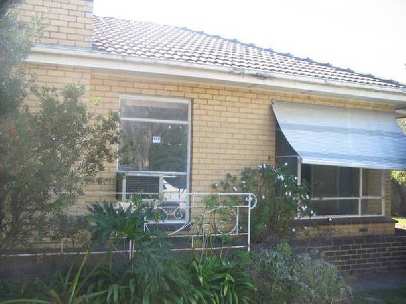 Highfield Avenue, Mulgrave VIC 3170