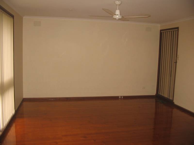 285 Gladstone Road, Dandenong North VIC 3175