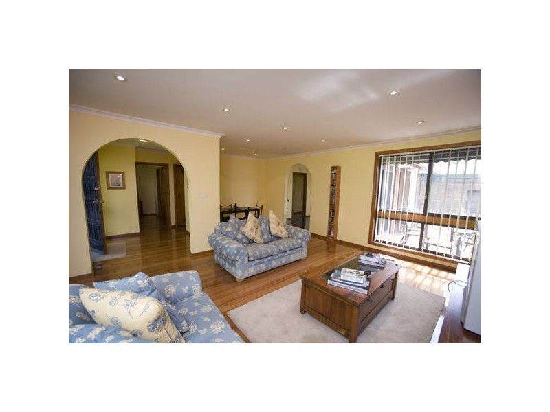 3 Seaview
Court, Dandenong North VIC 3175
