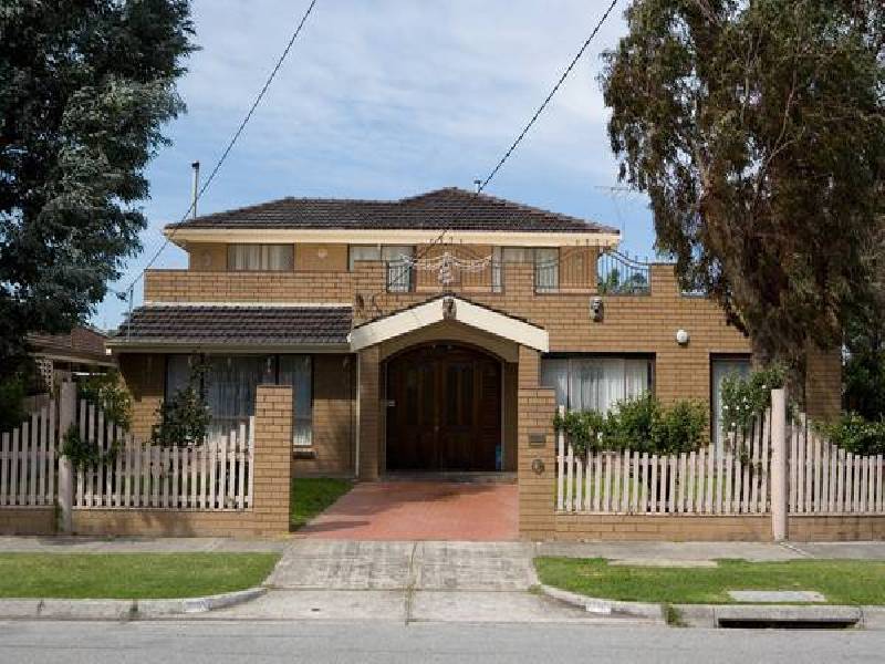 14 Besley Street, Dandenong VIC 3175