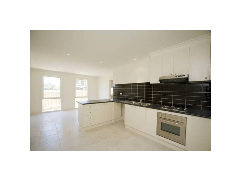 87 Corrigan Road, Noble Park VIC 3174