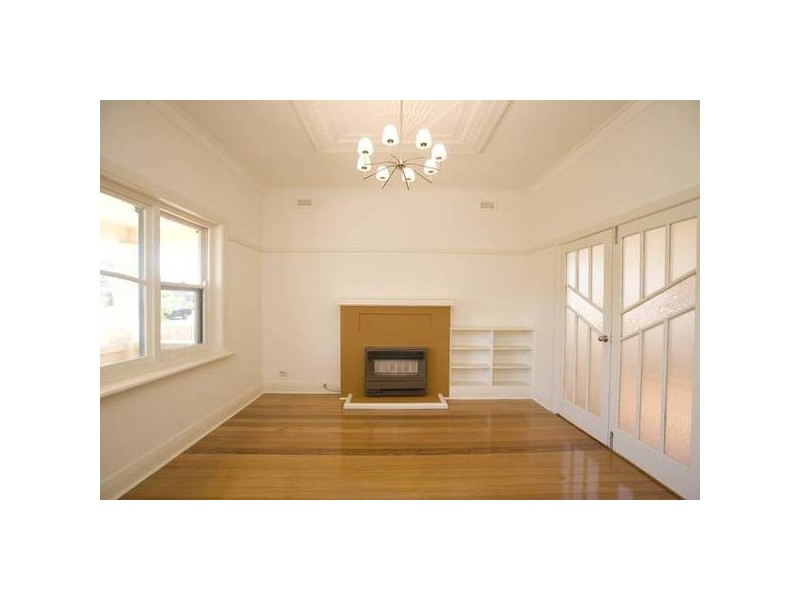 87 Corrigan Road, Noble Park VIC 3174