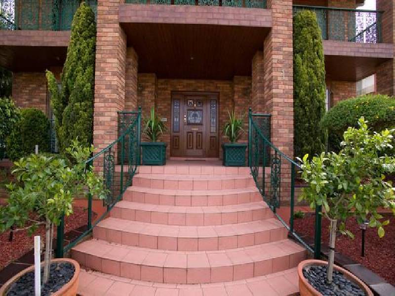 1 Joan Court, Mulgrave VIC 3170