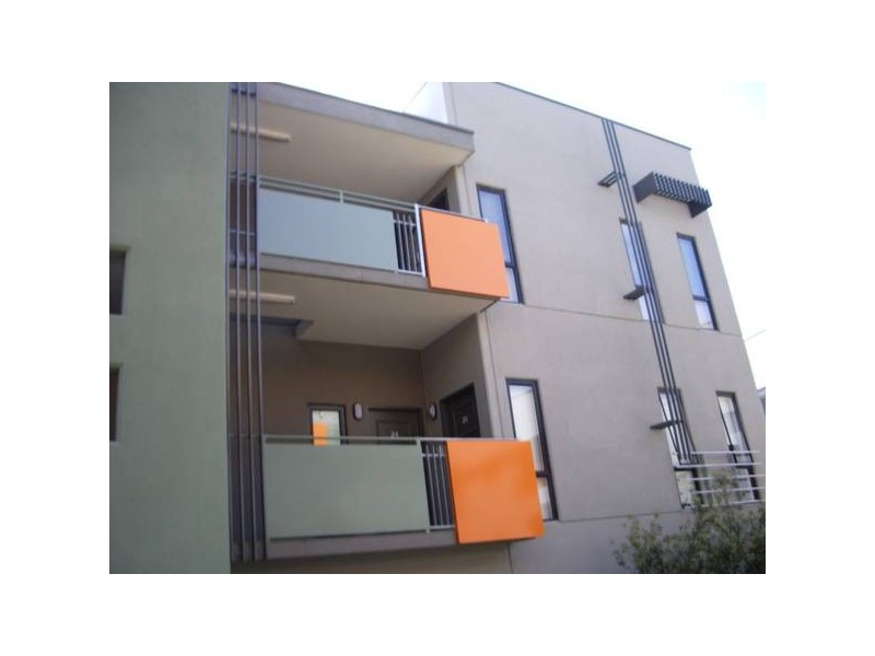 28/1 Eucalyptus Mews, Notting Hill VIC 3168