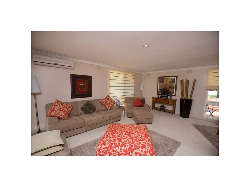 178 Outlook Drive, Dandenong North VIC 3175