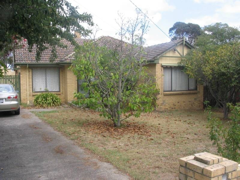11 Green Avenue, Mulgrave VIC 3170