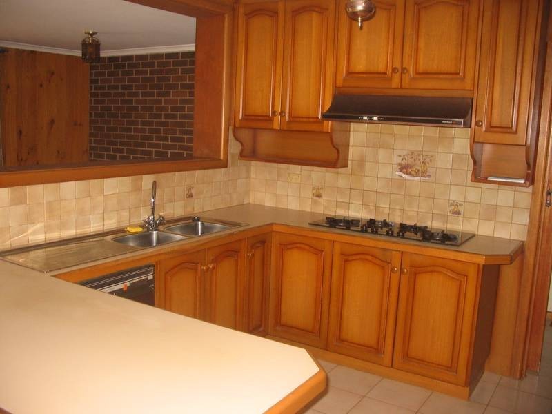 22 Albany Drive, Mulgrave VIC 3170