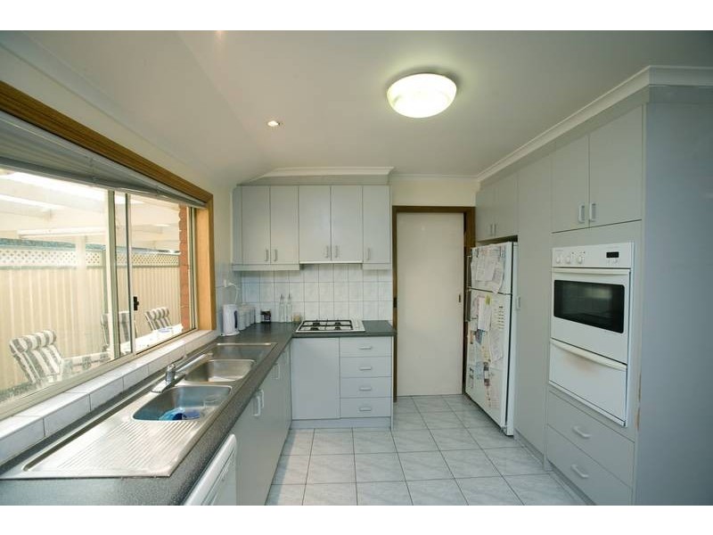 16 Exner Drive, Dandenong North VIC 3175