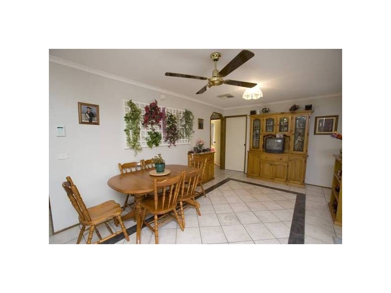 Mckeon Circuit, Dandenong North VIC 3175