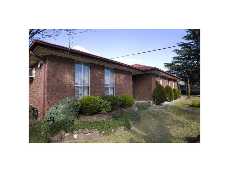 17 Rupert Drive, Mulgrave VIC 3170