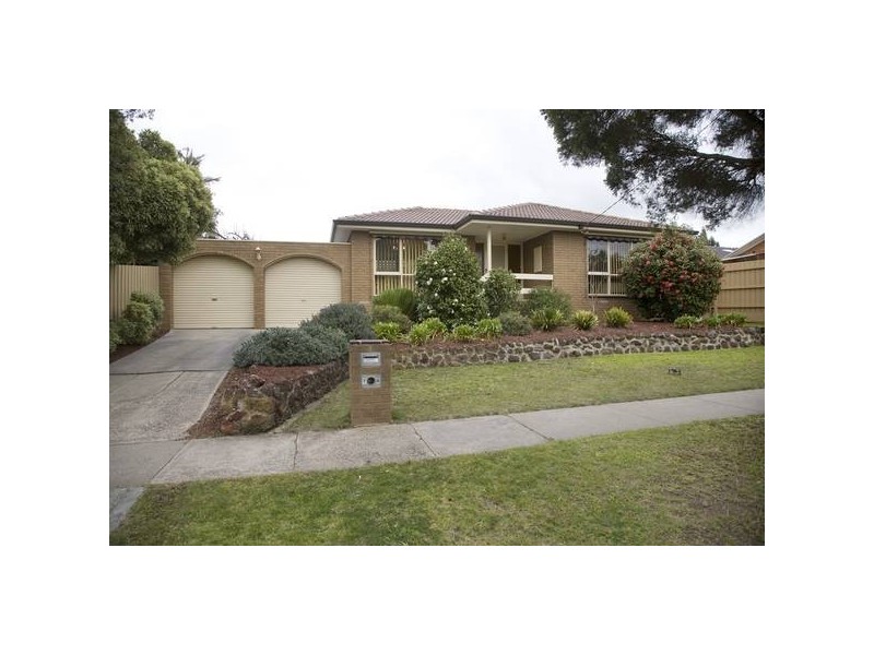 Outlook Drive, Dandenong North VIC 3175