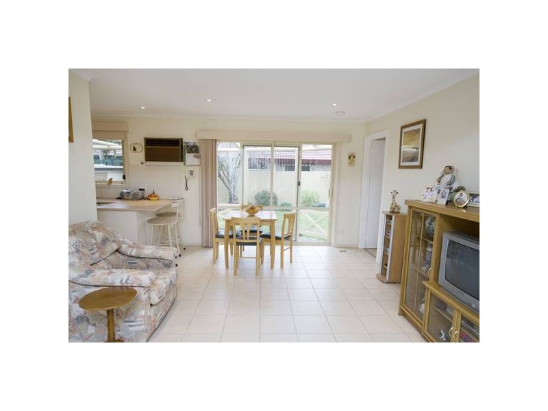 Outlook Drive, Dandenong North VIC 3175