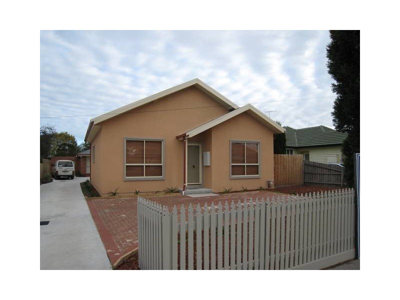 1/21 King George Parade, Dandenong VIC 3175