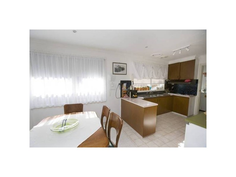 Julius Crescent, Noble Park VIC 3174