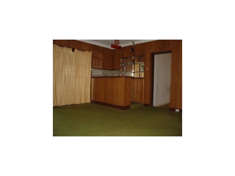 Burrows Avenue, Dandenong VIC 3175