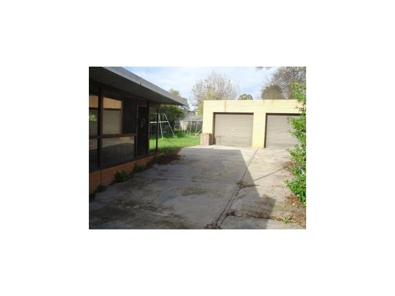 Burrows Avenue, Dandenong VIC 3175