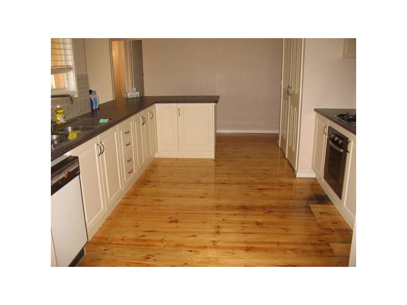 6 Chester Court, Noble Park North VIC 3174