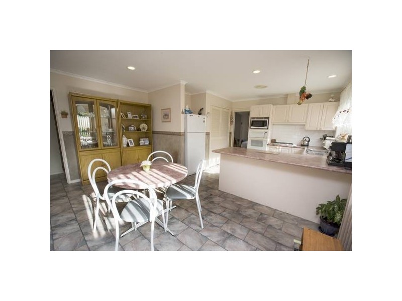 1 Illawarra Crescent, Dandenong North VIC 3175